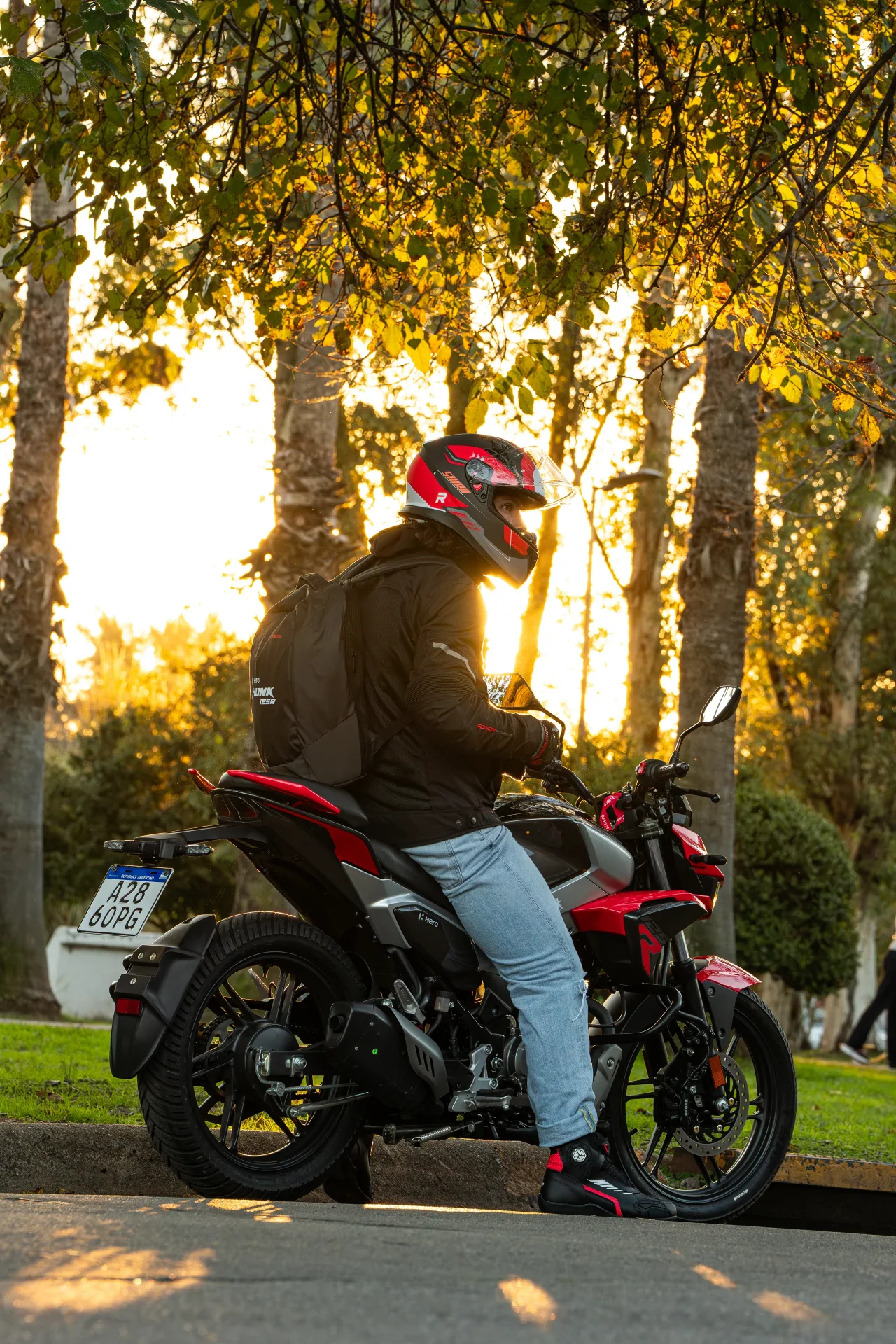 Hero Hunk 125R Exterior — fotografía de Matías Margagliotti