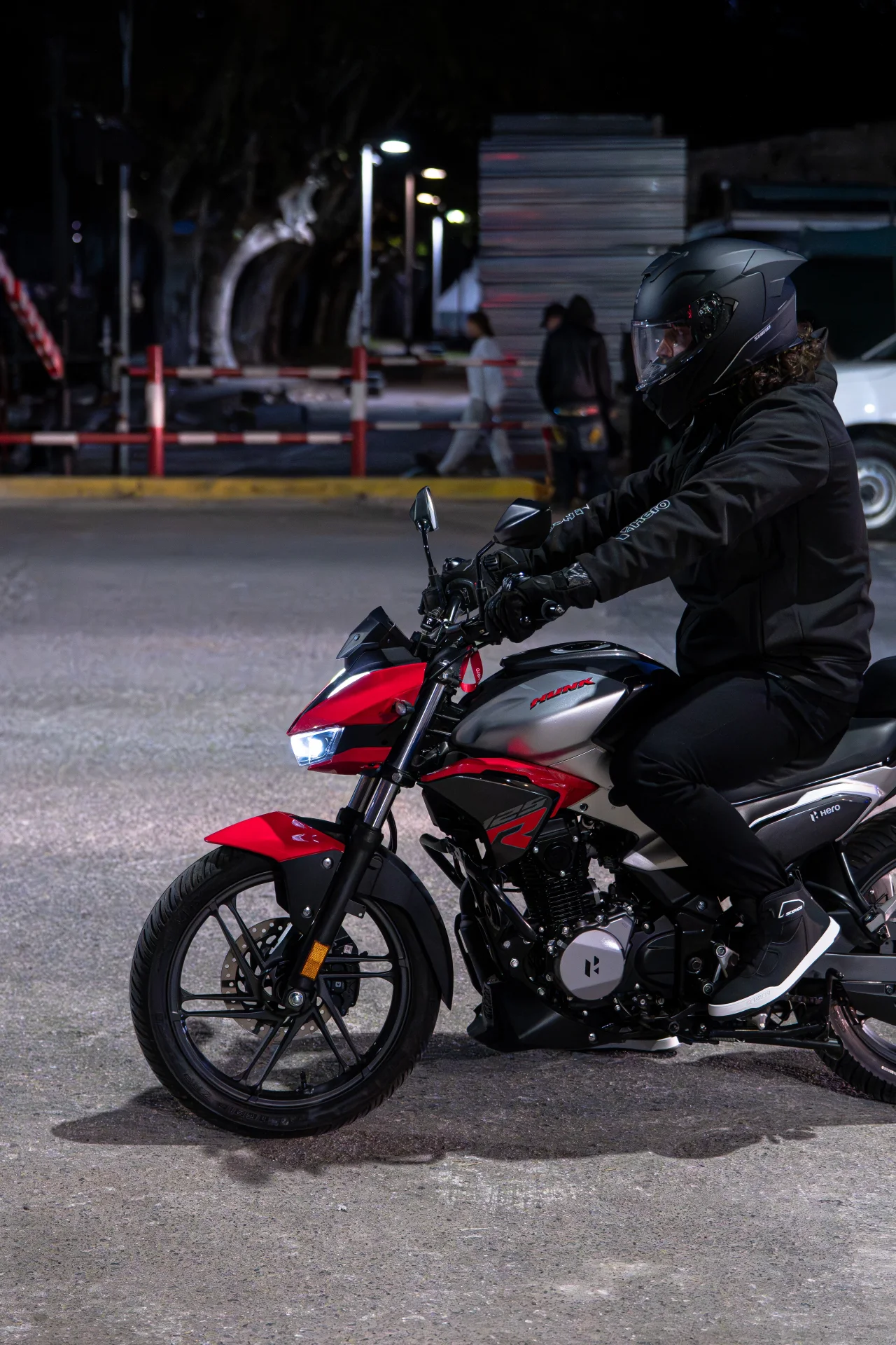 Hero Hunk 125R Exterior — fotografía de Matías Margagliotti