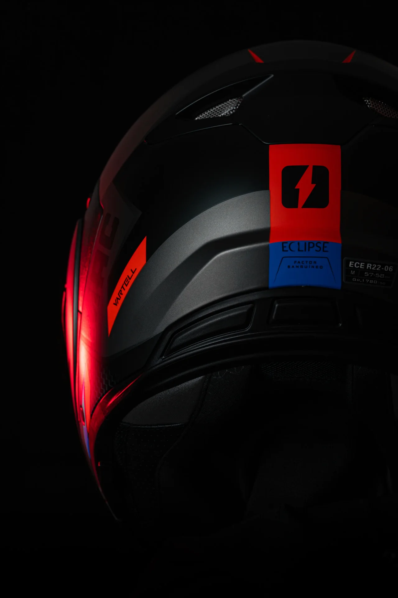 Mac Helmets — fotografía de Matías Margagliotti