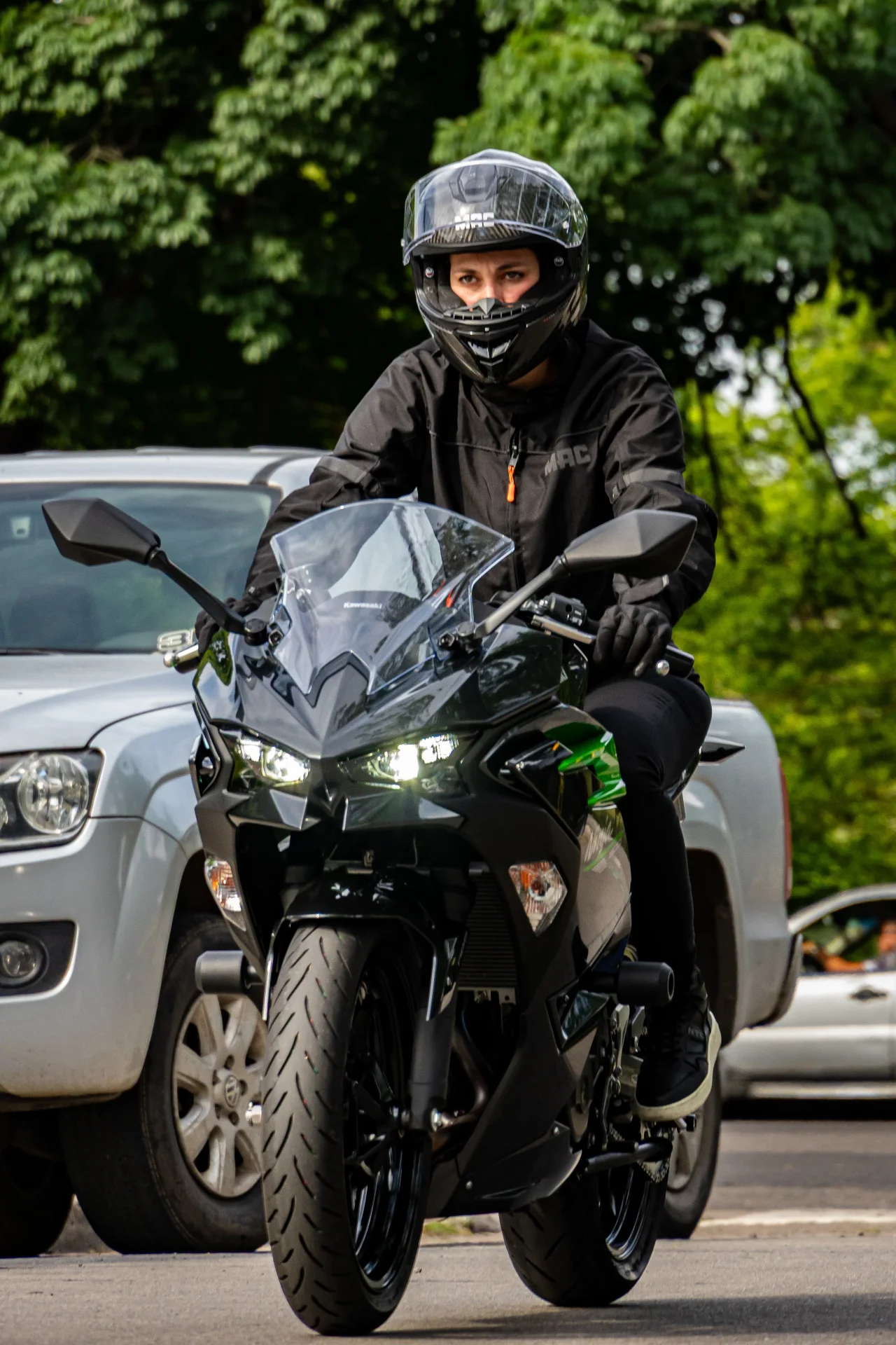 Mac Helmets Exterior — fotografía de Matías Margagliotti